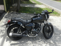 p15-akt  My 2014 Colombian assembled AKT Sport Classic. 150cc engine, 5 speed transmission, top speed 70 mph.